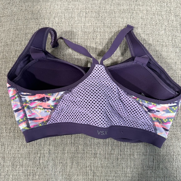 VSX Sports Bra - 36DD - Picture 3 of 4